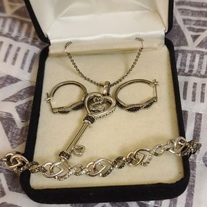 Kay Jeweler 3 Piece Set